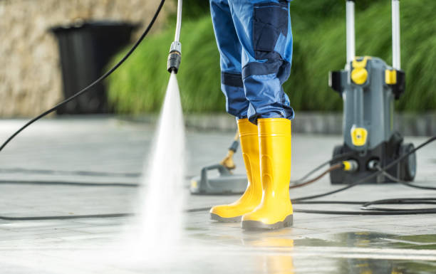 Best Concrete Pressure Washing  in Lacoste, TX